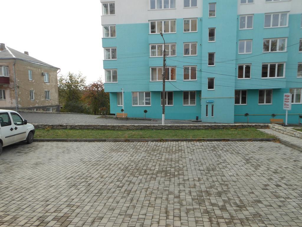 Rooms With Fortetsya View 2 Kamieniec Podolski Zewnętrze zdjęcie