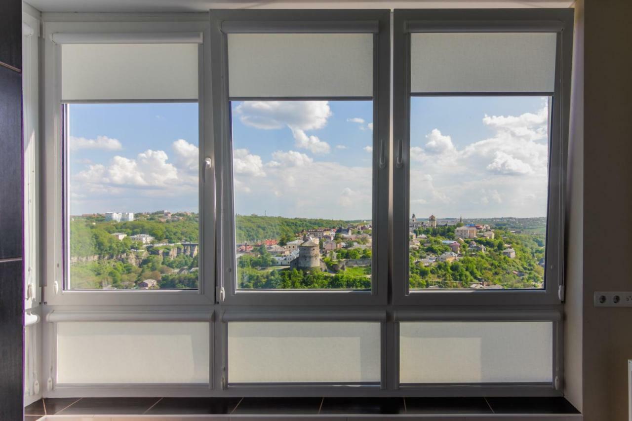 Rooms With Fortetsya View 2 Kamieniec Podolski Zewnętrze zdjęcie