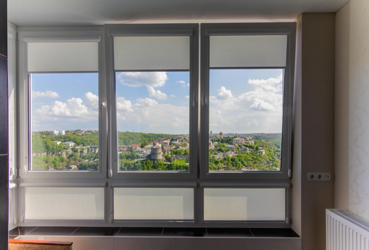 Rooms With Fortetsya View 2 Kamieniec Podolski Zewnętrze zdjęcie