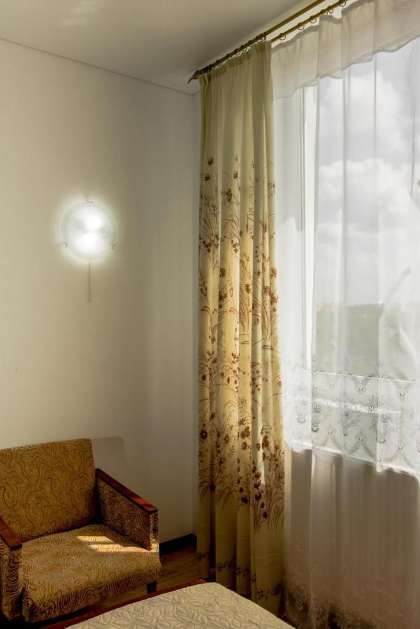 Rooms With Fortetsya View 2 Kamieniec Podolski Zewnętrze zdjęcie